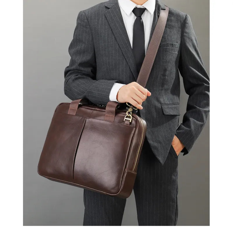Laptoptasche aus Echtleder für Herren ⎜ Elegante Aktentasche mit großem Stauraum und robustem Design