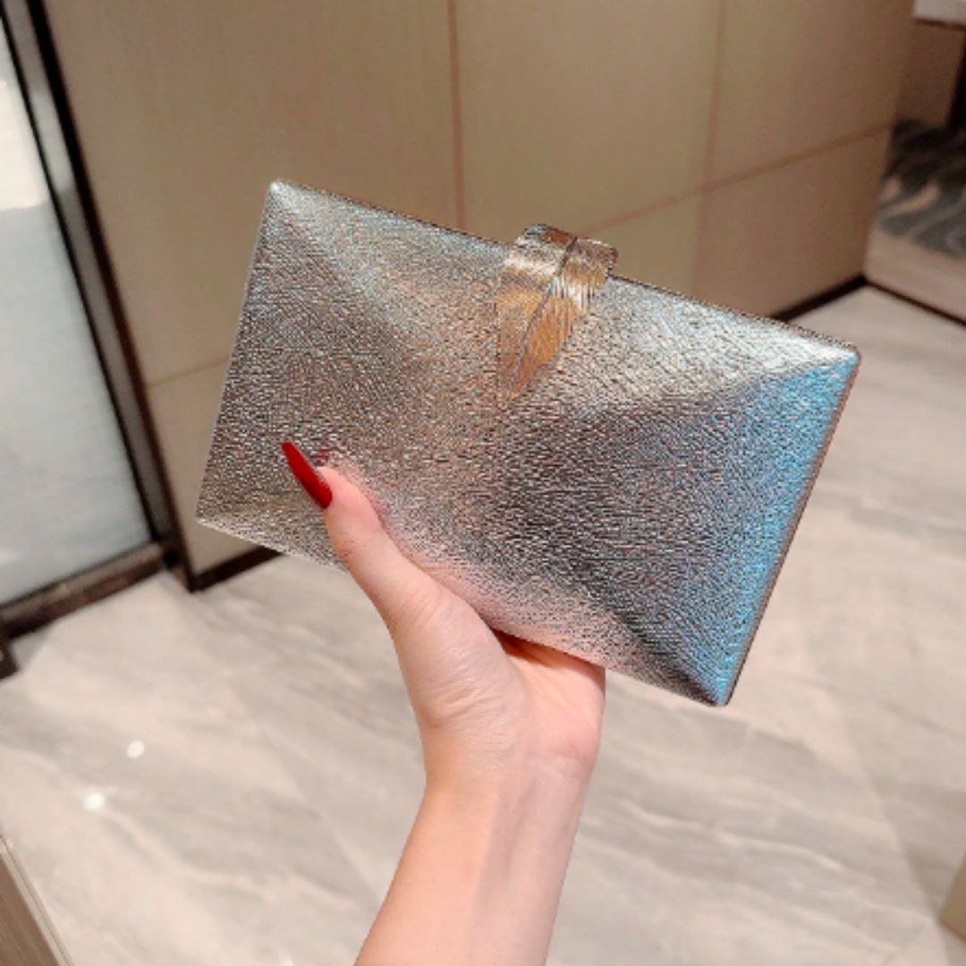 Abendtasche für Damen ⎜ Elegante Clutch mit metallischem Design und Federverschluss