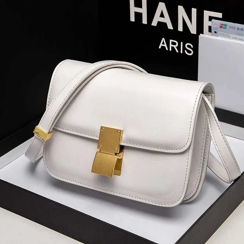 Klassische Schultertasche aus Leder ⎜ Elegantes Accessoire mit goldener Schnalle für stilvolle Auftritte