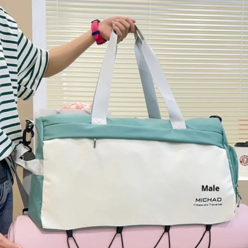 Sporttasche für Herren ⎜ Leichte Fitness- und Reisetasche mit großem Hauptfach und separatem Schuhfach
