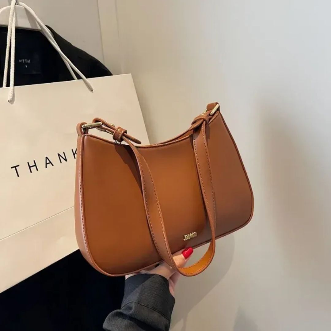 Modische Umhängetasche für Damen ⎜ Elegante Schultertasche aus hochwertigem Leder mit praktischer Form