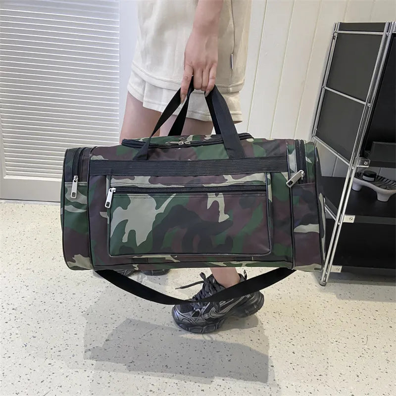 Multifunktionale Reisetasche ⎜ Große Kapazität im modernen Camouflage-Design mit praktischen Fächern