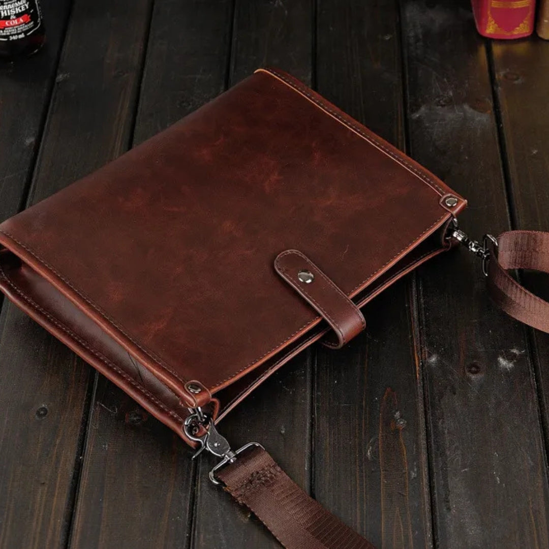 Umhängetasche für Herren ⎜ Retro-Schultertasche aus Kunstleder im Querformat mit Magnetverschluss