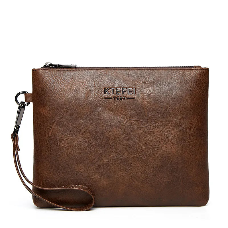 Leder Clutch für Herren ⎜ Modische Handtasche für Business und Freizeit im schlanken Design