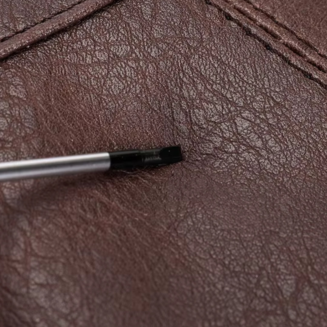 Brusttasche für Herren ⎜ Schlankes Design mit Mehreren Reißverschlüssen und Sicherem Anti-Diebstahl-Tragegurt