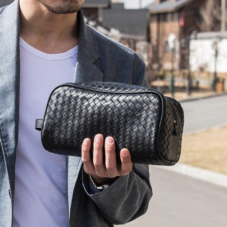 Leder Clutch für Herren ⎜ Handgefertigte Tasche mit großzügigem Stauraum und robustem Reißverschluss