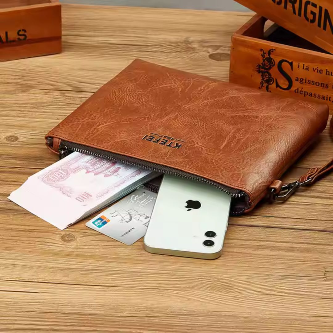 Leder Clutch für Herren ⎜ Modische Handtasche für Business und Freizeit im schlanken Design
