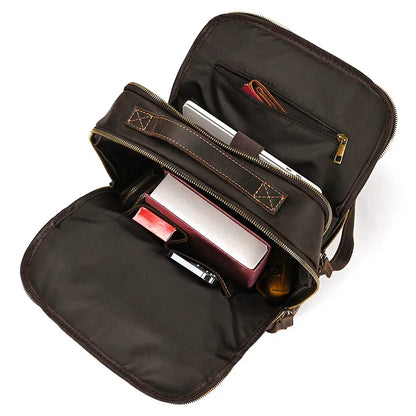 Leder Rucksack für Herren ⎜ Stylischer Outdoor-Träger mit großem Stauraum