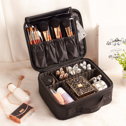 Kosmetiktasche für Damen ⎜ Kompakte Reise-Aufbewahrung mit Fächern und praktischem Pinselhalter