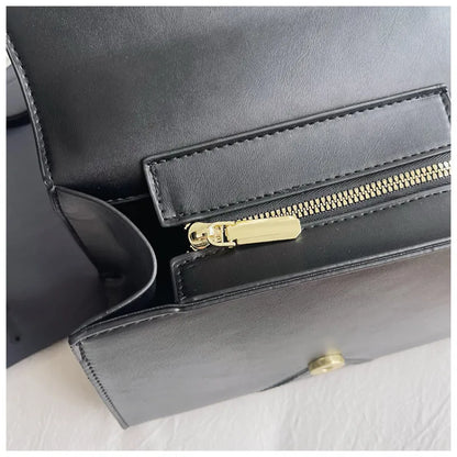 Klassische Schultertasche im Krokodilleder-Design ⎜ Elegantes Accessoire mit edlem Goldakzent für jeden Anlass
