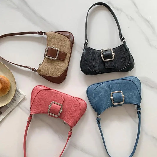 Vintage Baguette-Tasche mit großer Schnalle ⎜ Stilvolles Accessoire für einen modernen Look