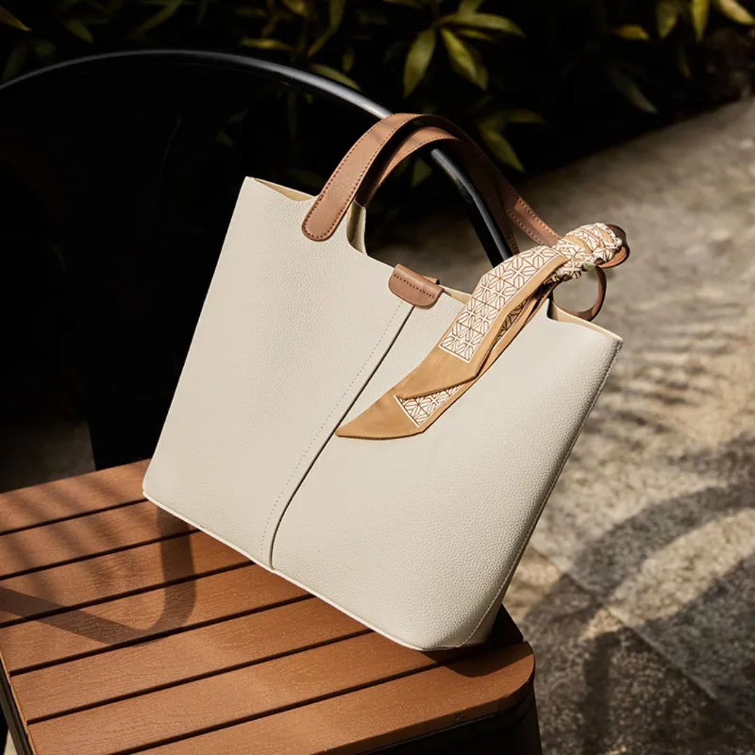 Große Handtasche aus Kunstleder ⎜ Stilvolle Tasche mit Praktischem Design und Modischen Details