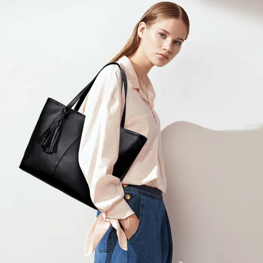 Leder Tasche für Damen ⎜ Geräumige Tote Bag mit Quasten-Details