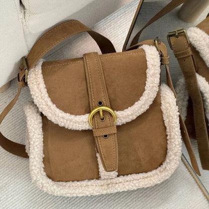 Vintage Umhängetasche für Damen ⎜ Modische Tasche aus Lammwolle mit eleganter Schnallenverschluss