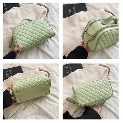 Kosmetiktasche für Damen ⎜ Steppdesign in Rautenoptik mit großer Kapazität und praktischem Tragegriff