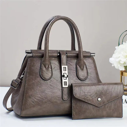 Handtasche mit Schulterriemen ⎜ Klassisches Design und großzügiger Stauraum für den Alltag