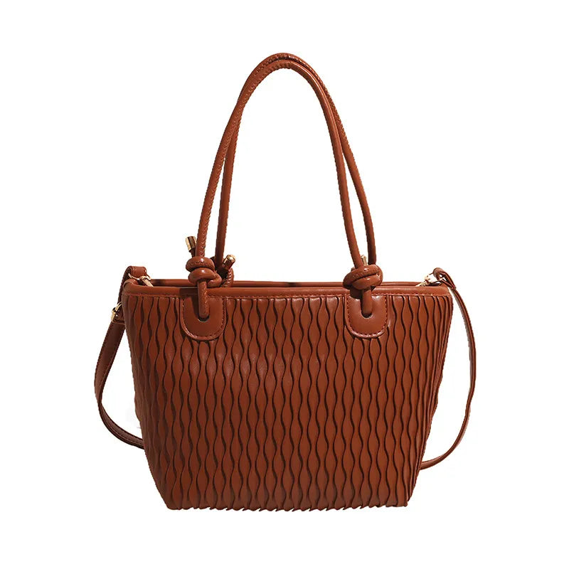 Modische Umhängetasche für Damen ⎜ Schlichte Tasche mit strukturiertem Design und verstellbarem Riemen