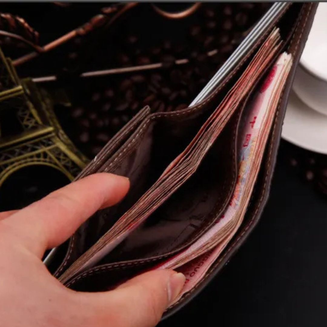 Herren Geldbörse mit Prägung ⎜ Kompakte Brieftasche mit Reißverschluss und Kartenfächern
