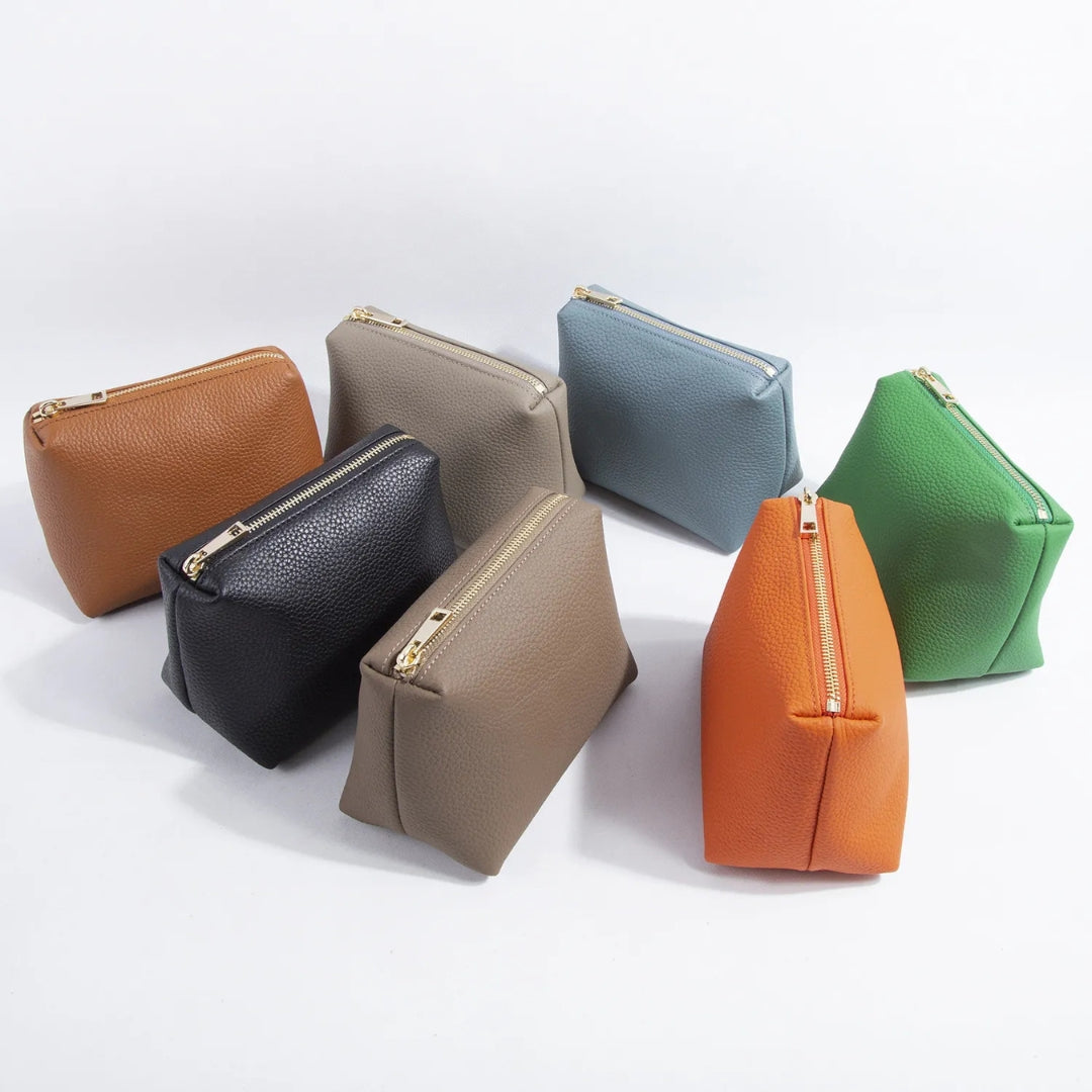 Kosmetiktasche für Damen ⎜ Kompaktes Design aus Lederoptik mit Reißverschluss für Lippenstifte und Make-up