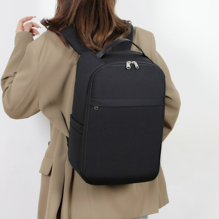 Business Rucksack für Damen ⎜ Stylischer und geräumiger Alltagsbegleiter für Arbeit und Freizeit