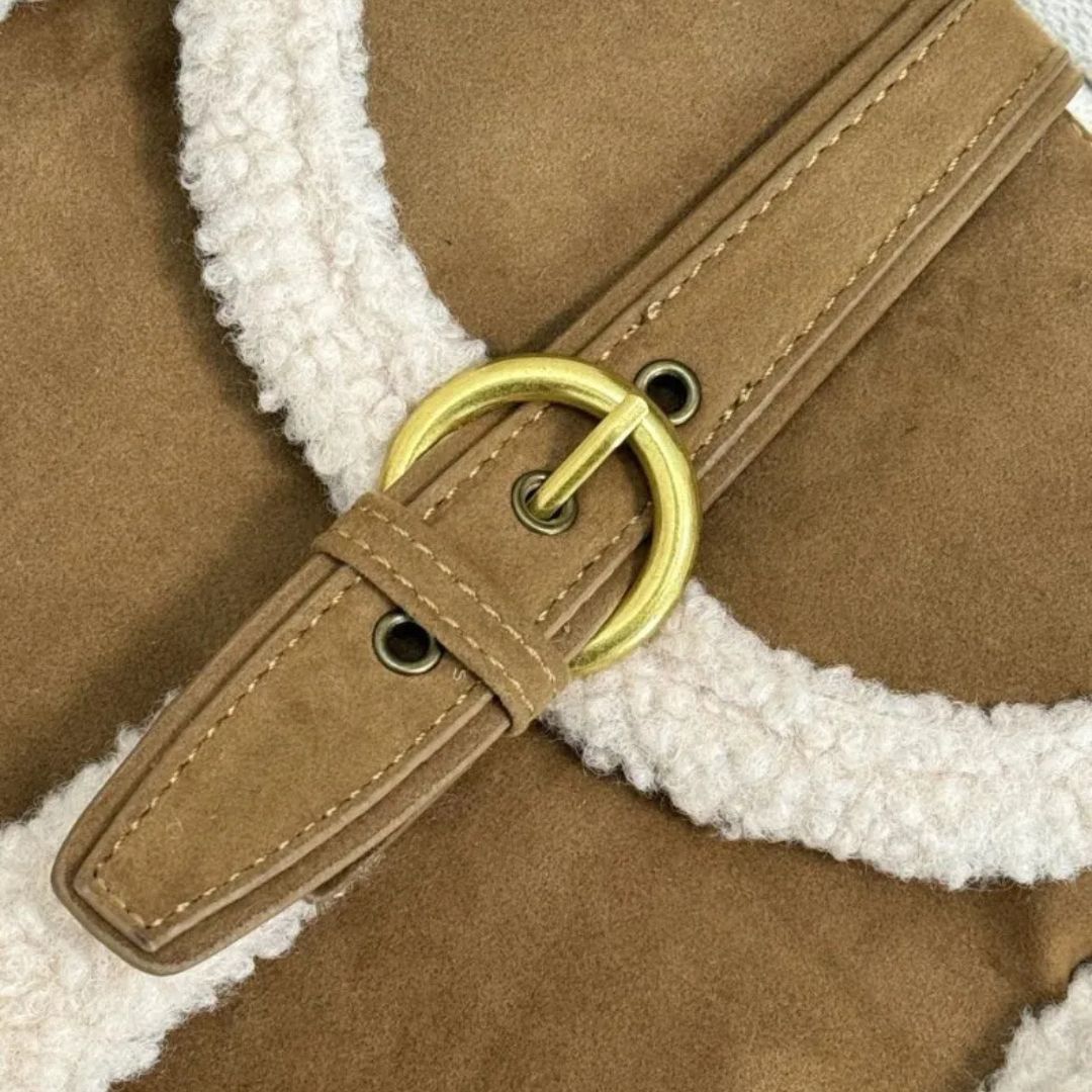 Vintage Umhängetasche für Damen ⎜ Modische Tasche aus Lammwolle mit eleganter Schnallenverschluss