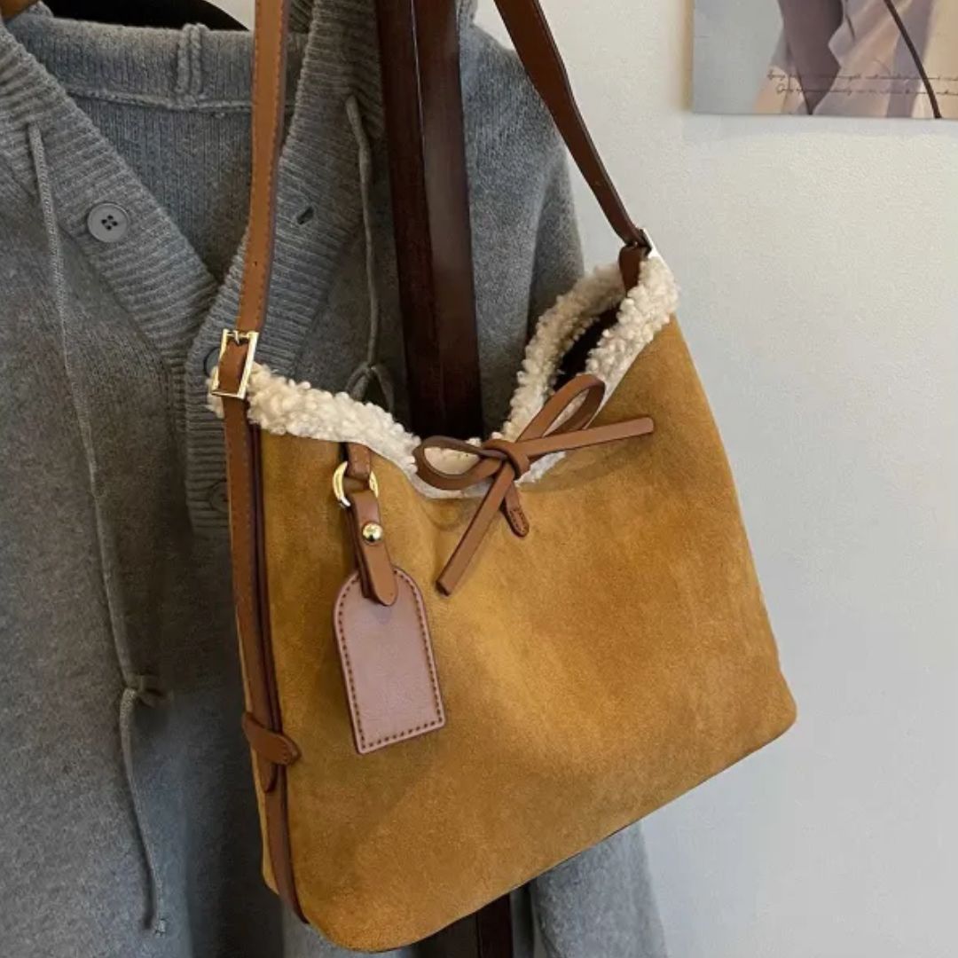 Retro Umhängetasche für Damen ⎜ Große Suede-Tasche mit weichem Futter und dekorativem Schleifenverschluss