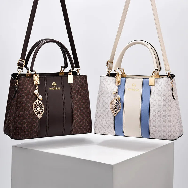 Elegante Schultertasche für Damen ⎜ Vielseitige Handtasche mit Kontrastfarben und großzügigem Stauraum
