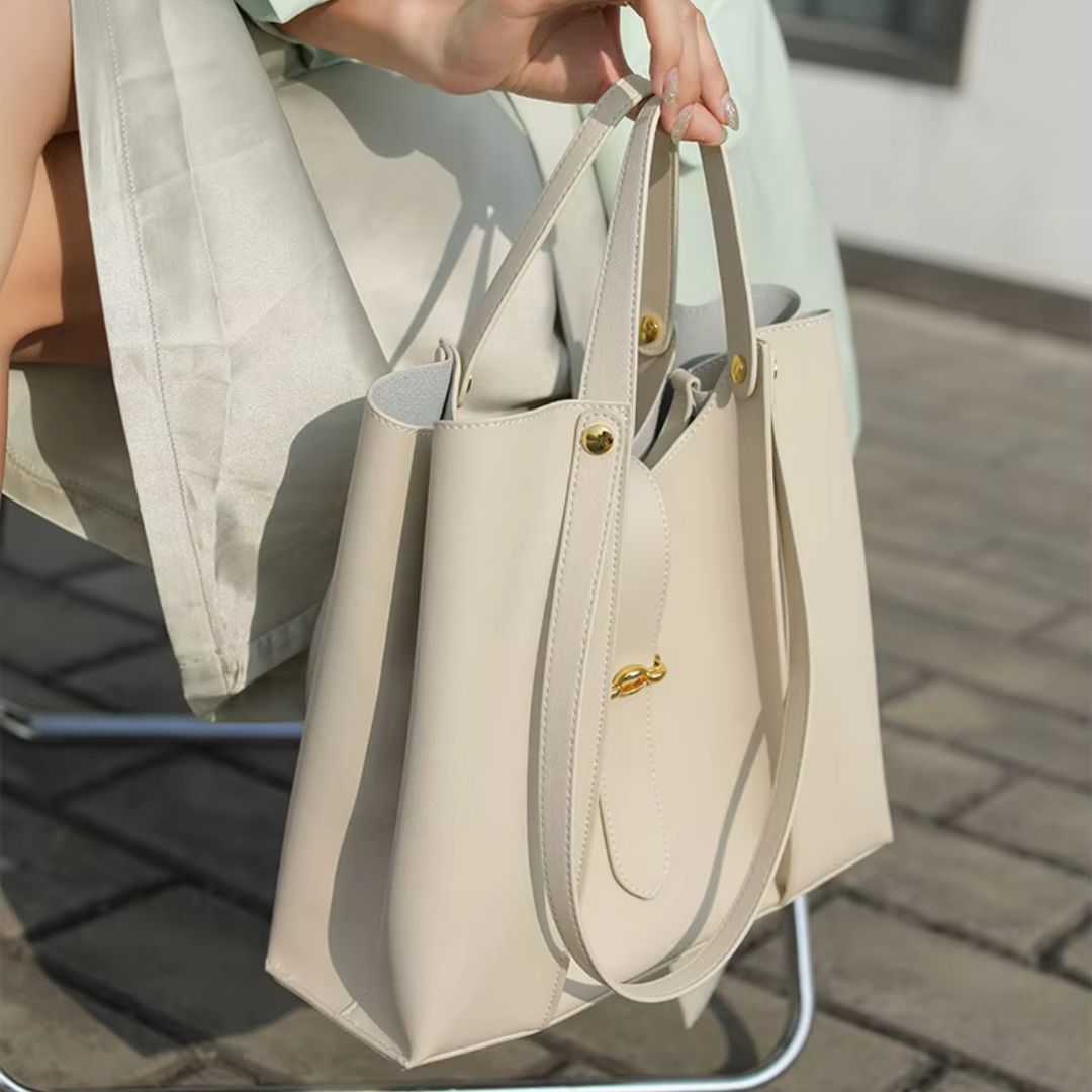 Große Tragetasche für Damen ⎜ Hochwertiges Design aus echtem Leder mit geräumigem Innenraum