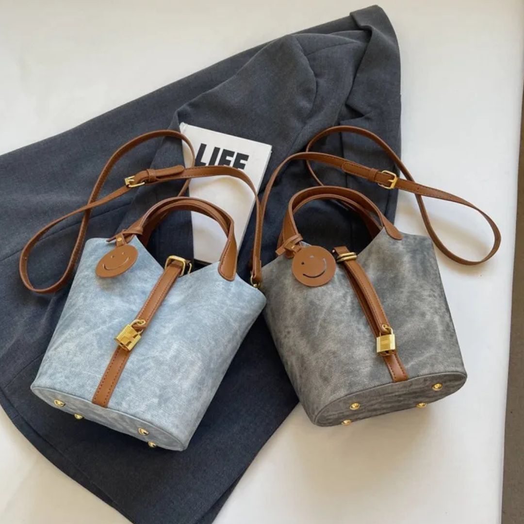 Retro Handtasche für Damen ⎜ Modische Tasche mit Smiley-Tag und verstellbarem Schulterriemen
