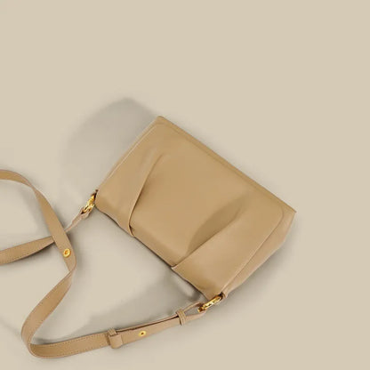 Schultertasche aus weichem Material ⎜ Vielseitig und stylisch für jeden Anlass