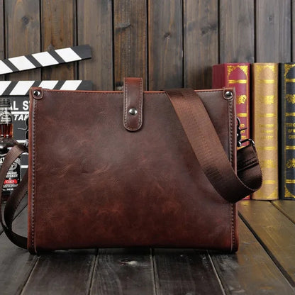 Umhängetasche für Herren ⎜ Retro-Schultertasche aus Kunstleder im Querformat mit Magnetverschluss