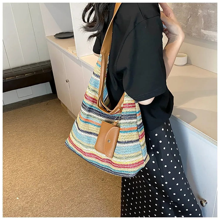Häkeltasche für Damen ⎜ Bunte Schultertasche aus Baumwolle mit praktischer Zusatztasche