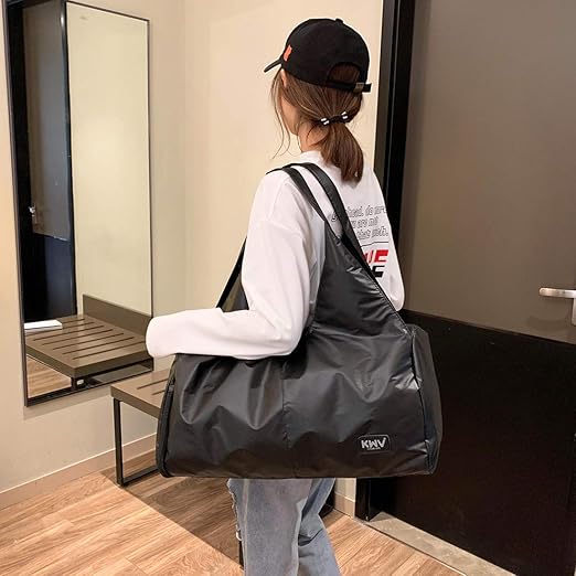 Yogatasche für Damen ⎜ Leichte Schultertasche mit großem Hauptfach und seitlichem Reißverschlussfach