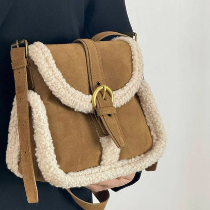 Vintage Umhängetasche für Damen ⎜ Modische Tasche aus Lammwolle mit eleganter Schnallenverschluss