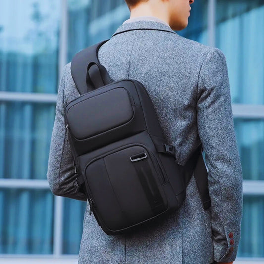 Business Umhängetasche für Herren ⎜ Kompaktes Design mit 14-Zoll-Fach und Fächern für Alltag und Reisen