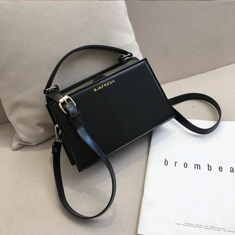 Schultertasche für Damen ⎜ Stilvolle Tasche im rechteckigen Design mit abnehmbarem Schulterriemen