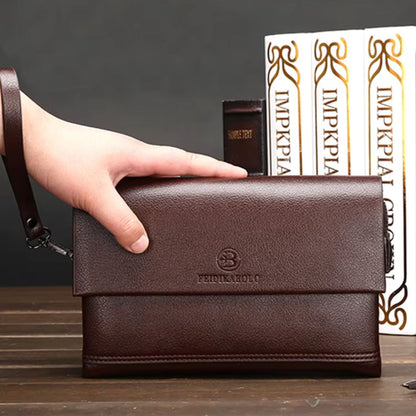 Leder Handtasche für Herren ⎜ Elegante Umhängetasche mit praktischer Faltklappe und stilvollem Design