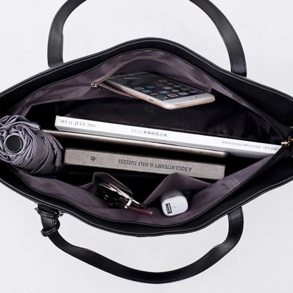Leder Tasche für Damen ⎜ Geräumige Tote Bag mit Quasten-Details