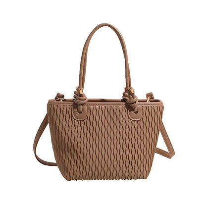 Modische Umhängetasche für Damen ⎜ Schlichte Tasche mit strukturiertem Design und verstellbarem Riemen