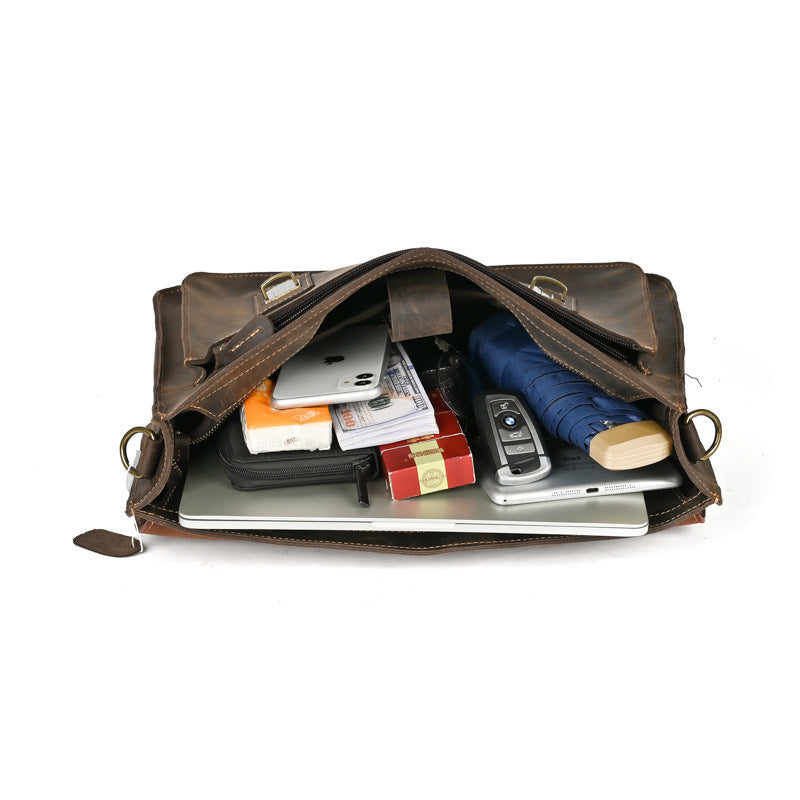 Laptoptasche aus Leder für Herren ⎜ Robuste Umhängetasche mit Schnallenverschluss und gepolstertem Innenfach