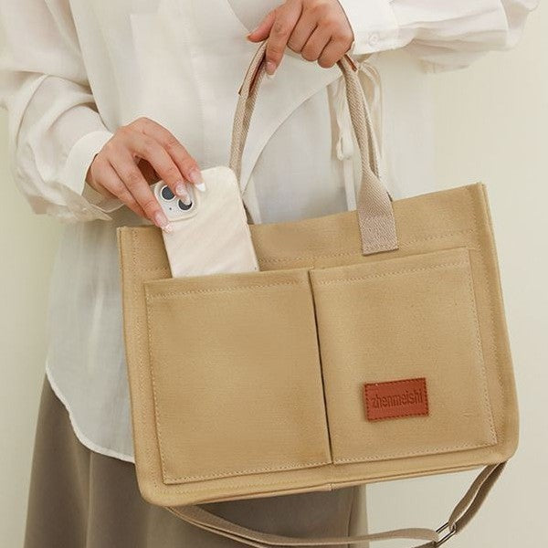 Geräumige Canvas Bag mit viel Platz