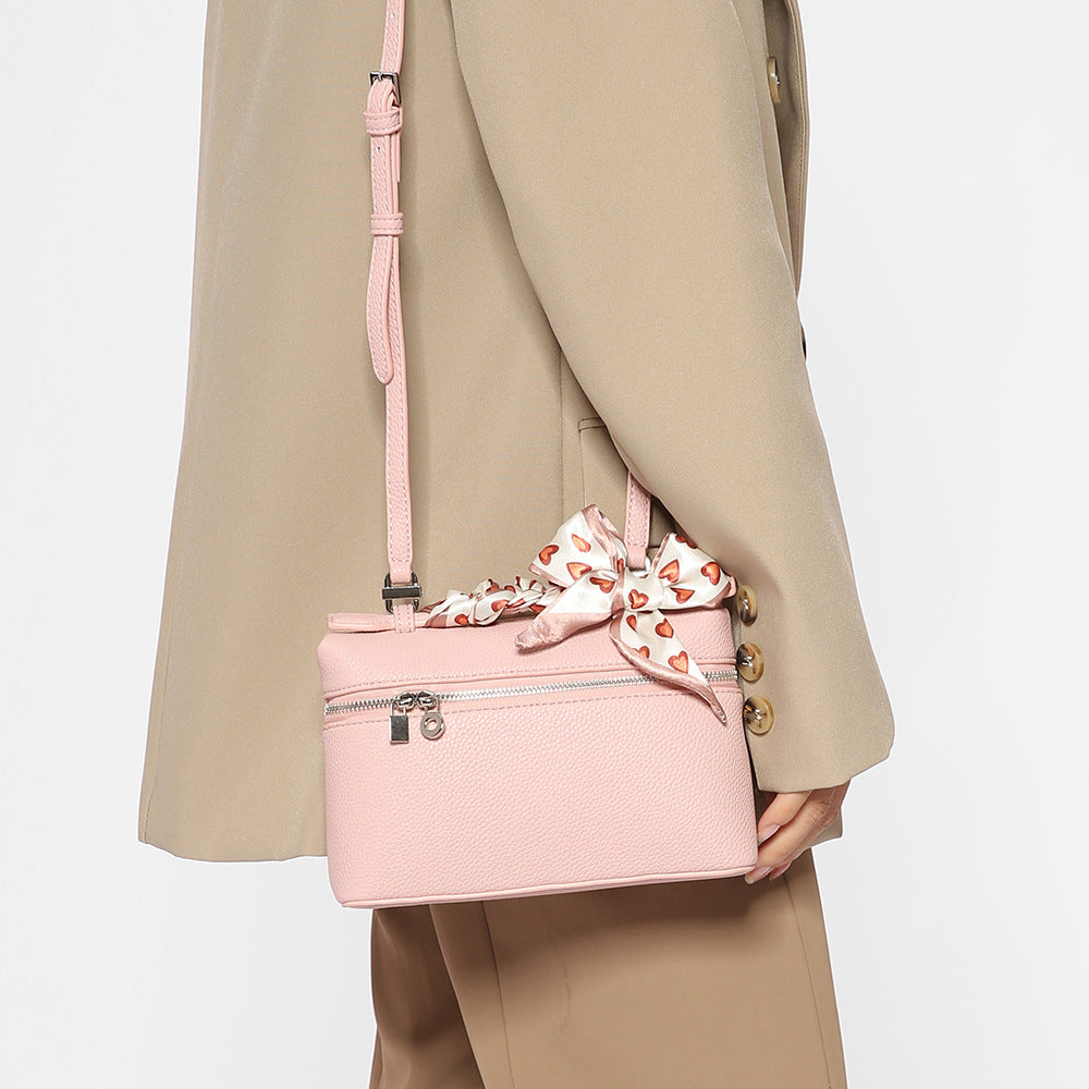 Modische Umhängetasche für Damen ⎜ Elegante Crossbody-Tasche mit Herz-Schleifen-Detail