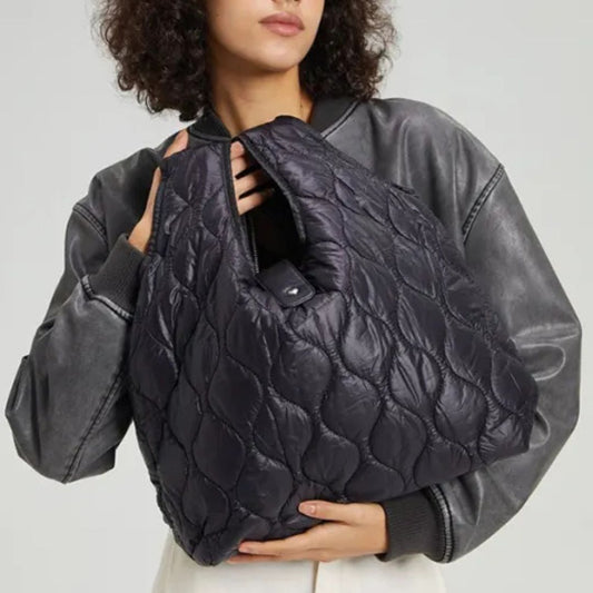 Große Nylon Shopper Tasche ⎜ Weiche Steppoptik und viel Stauraum für den Alltag