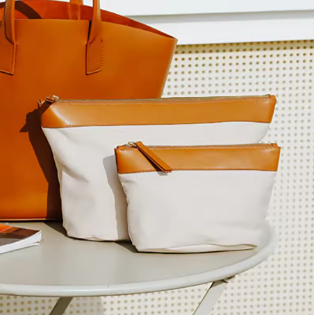 Kosmetiktasche für Damen ⎜ Robustes Baumwollmaterial mit Lederakzent und praktischem Reißverschluss-Design