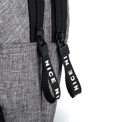 Umhängetasche für Herren ⎜ Leichte Schultertasche aus Oxford-Stoff mit Kopfhöreröffnung und Reißverschluss
