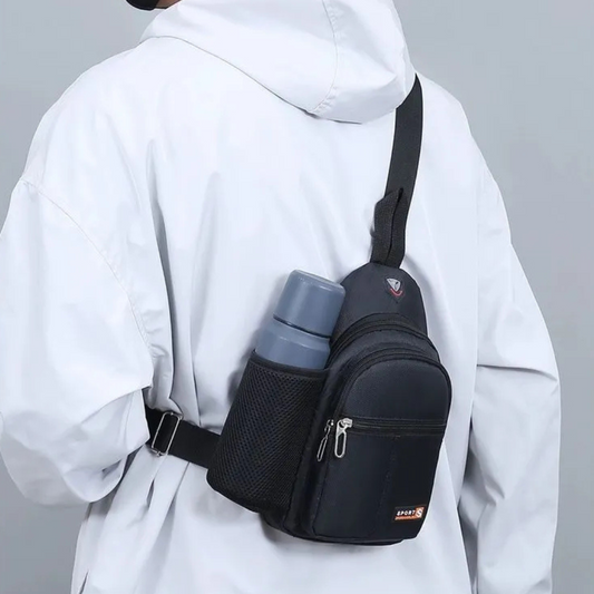 Umhängetasche für Herren ⎜ Geräumige Brusttasche mit Flaschenhalter und mehreren Reißverschlussfächern