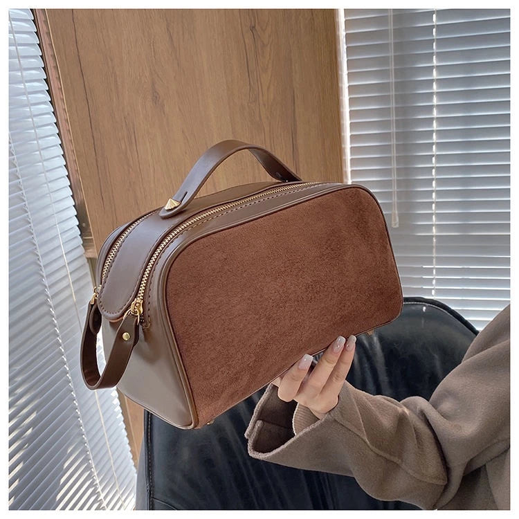 Kosmetiktasche für Damen ⎜ Große Kapazität mit Wildleder-Optik und praktischem Tragegriff