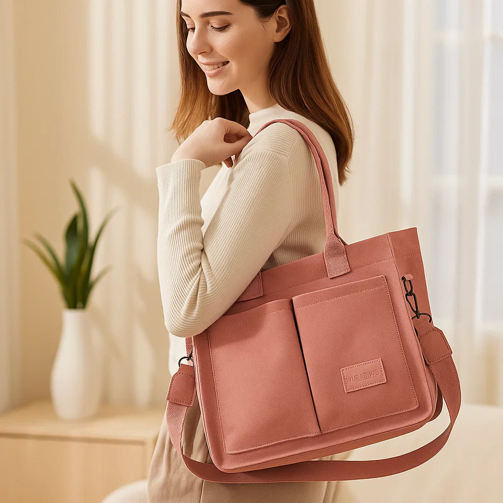 Geräumige Canvas Bag mit viel Platz