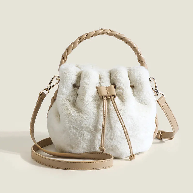 Plüsch Bucket Bag für Damen ⎜ Weiche Handtasche mit geflochtenem Henkel und verstellbarem Schulterriemen