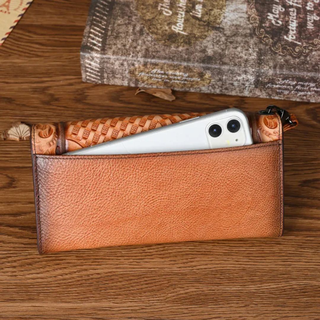 Leder Damenbörse mit Prägung ⎜ Vintage Geldbörse mit Handyfach und Kartenfächern